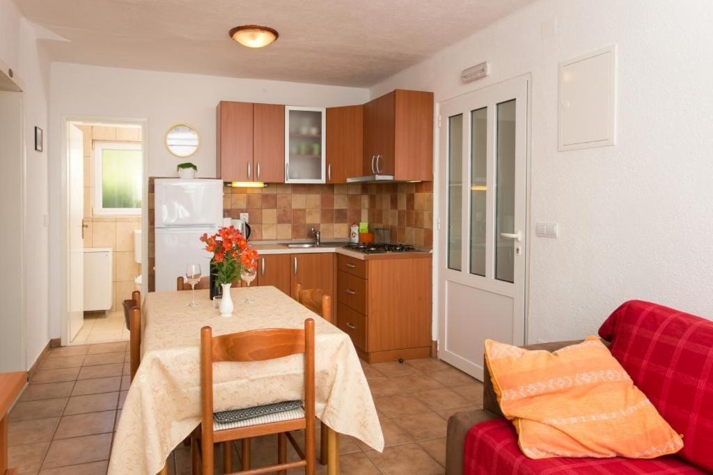 Apartments Stipo Drace Exterior photo