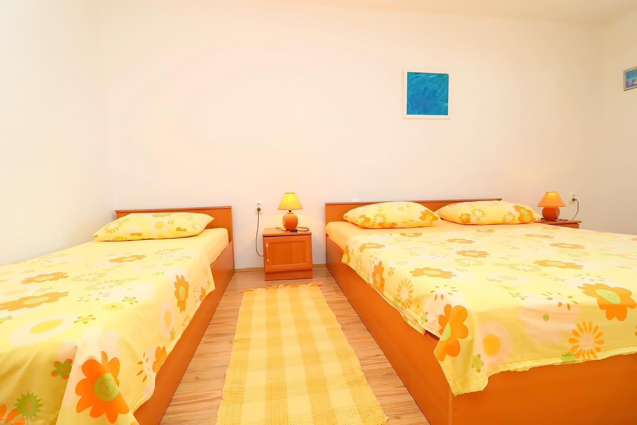 Apartments Stipo Drace Exterior photo